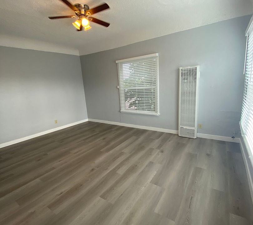 1st image of 1059 E 1st St APT 204