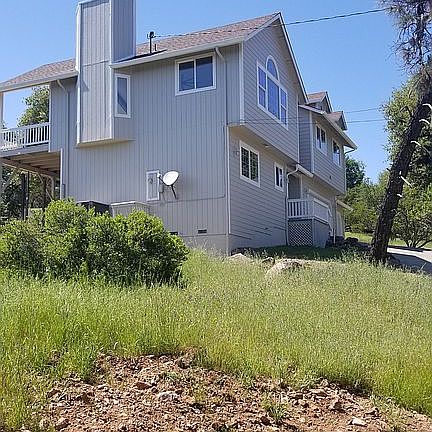 3rd image of 18277 N Shore Dr
