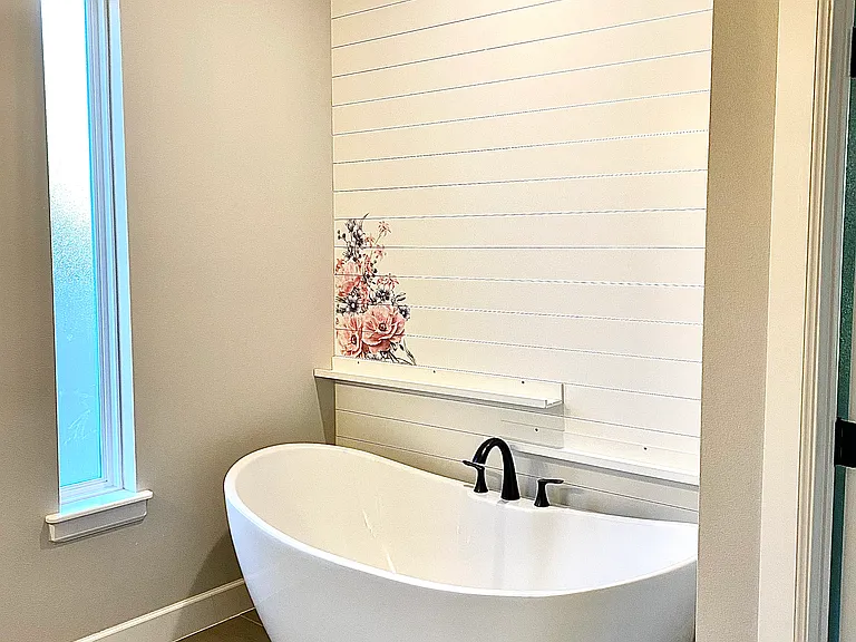1411 Eureka Rd — Photo 13