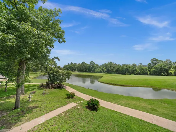 169 Dogwood Lakes Cir, Bullard, TX 75757