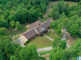 6000 McBee Farm Rd, Hueytown, AL 35023
