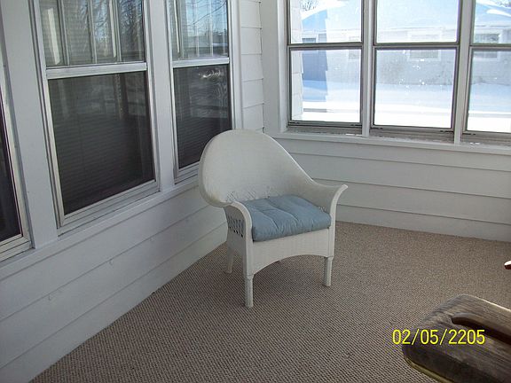 4th image of 112 43rd St SE