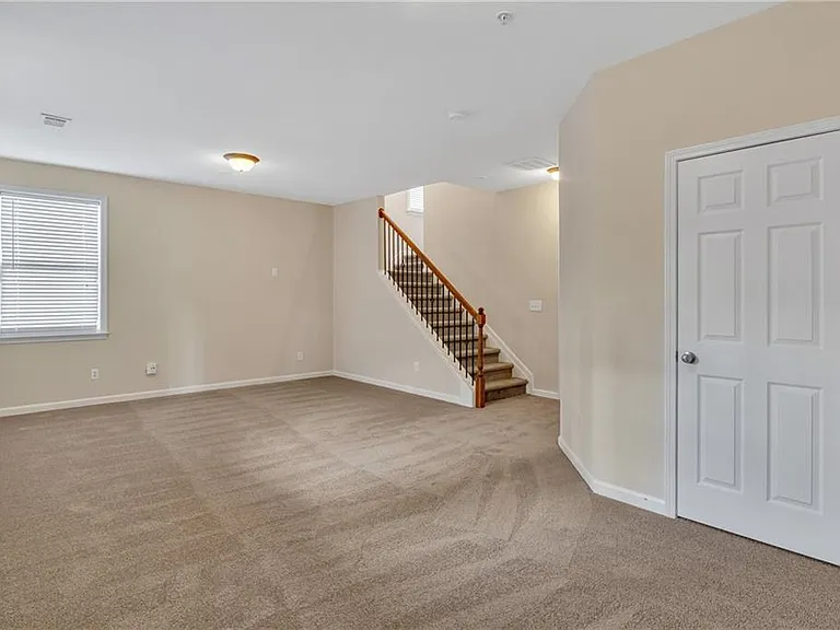 6174 Indian Wood Cir SE — Photo 30