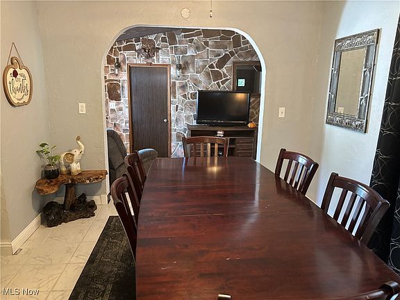 3rd image of 6289 Mentor Park Blvd