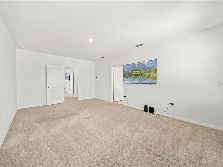 1933 Pristine Loop — Photo 15