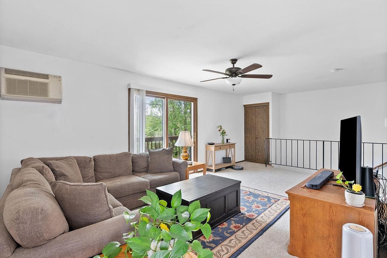 N19W5340 Pierce COURT, Cedarburg, WI 53012 Zillow