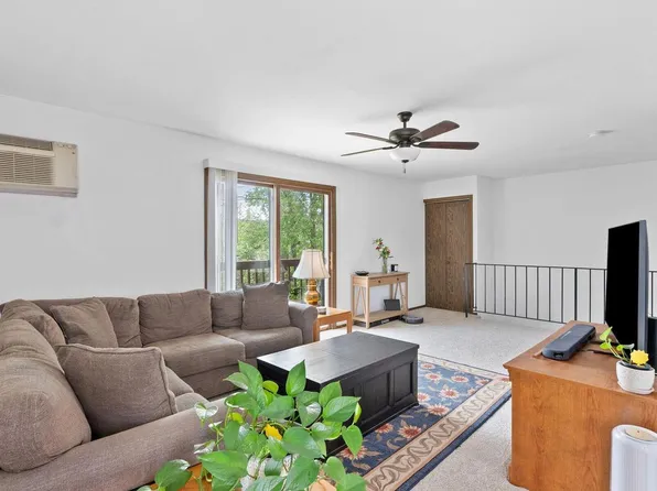 N19W5340 Pierce COURT, Cedarburg, WI 53012