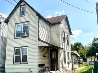 672 Spruce St, Pottstown, PA 19464