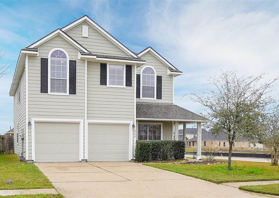 1st image of 3509 Cedar Oaks Dr
