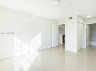12172 Saint Andrews Pl APT 308, Hollywood, FL 33025