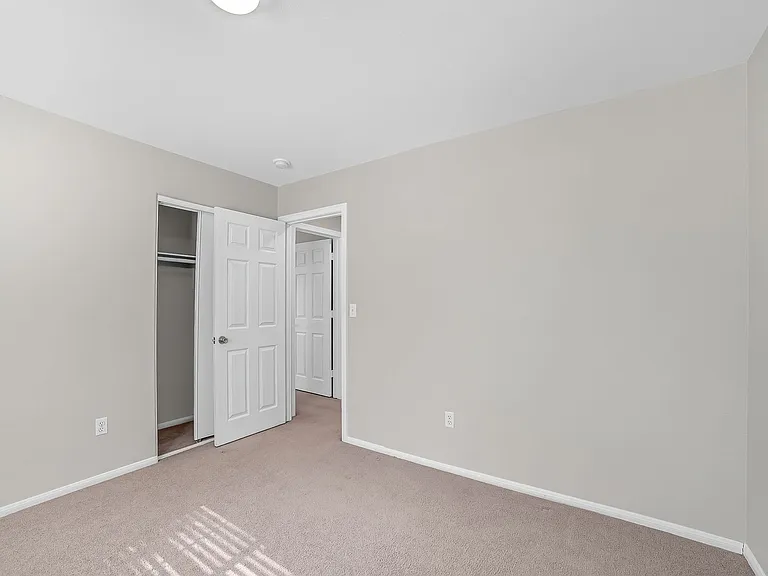 11273 Accademia Ct — Photo 21