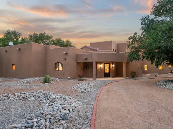 9005 4th St NW, Albuquerque, NM 87114