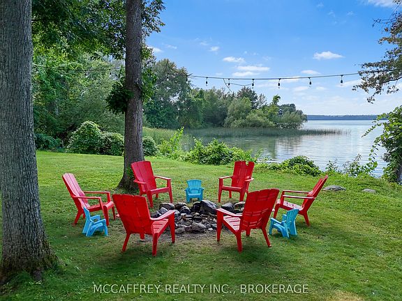 4th image of 80 Trillium Ln