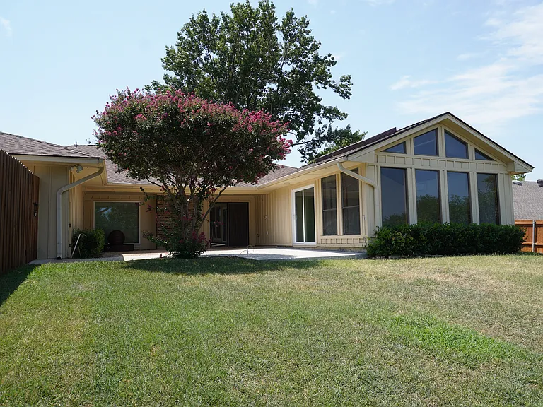 2721 Timberleaf Dr — Photo 22