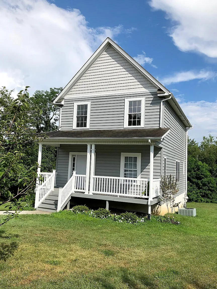 3 bed, 1667 sqft, $1,850 — Photo 3