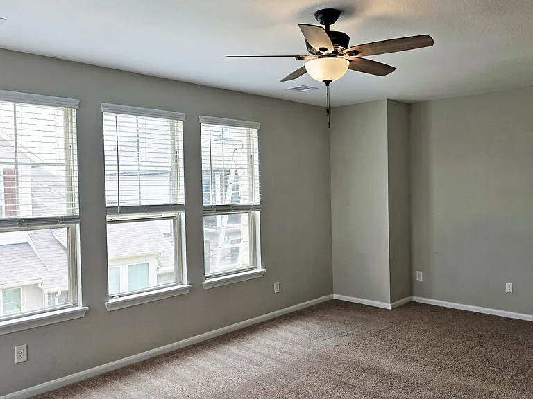 9523 Caddo Ridge Ln — Photo 14