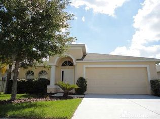 7340 Pulteney Dr, Wesley Chapel, FL 33545