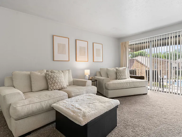Creekside Terre Apartments — Photo 32