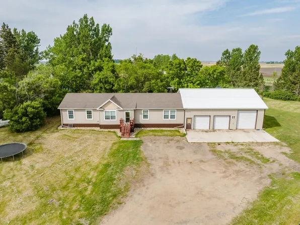 6087 10th Ave N, Granville, ND 58741