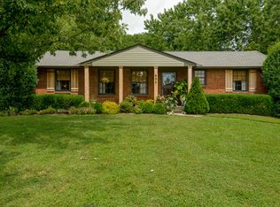 606 Elaine Dr, Nashville, TN 37211