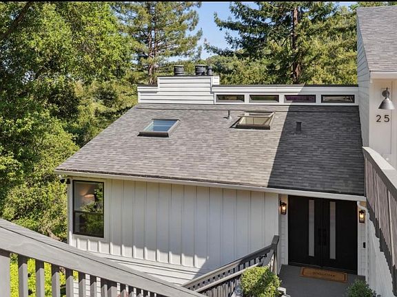 2nd image of 25 Palomino Cir