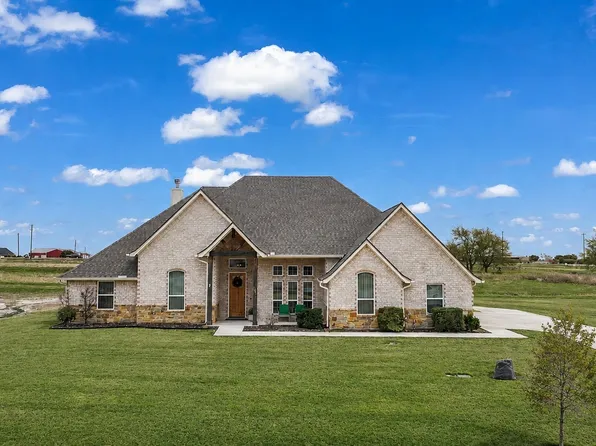 2011 Perkins Ln, Weatherford, TX 76088