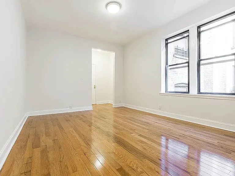 30-58 34th St #2E — Photo 7