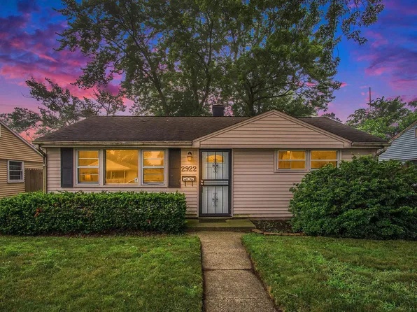 2922 Sunnymede Ave, South Bend, IN 46615