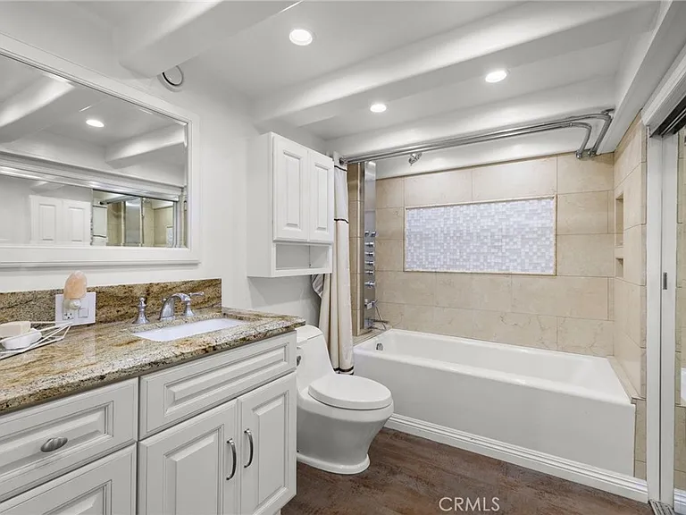 486 Holly St — Photo 20