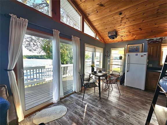 5th image of 28509 Playmor Beach Rd