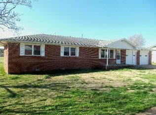 413 Carr Ct, Harrison, AR 72601