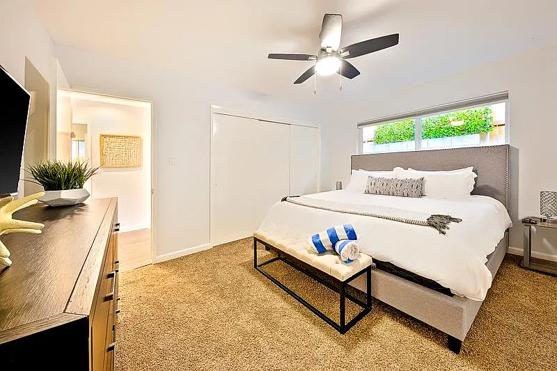 443 Birmingham Dr — Photo 4