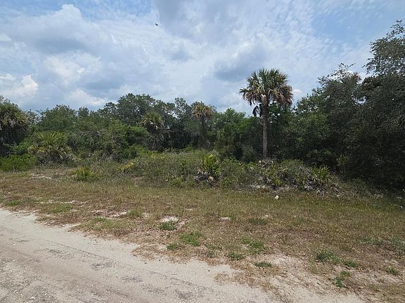 5th image of 15777 NW 306th Street