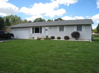 702 Olympic St, Sun Prairie, WI 53590