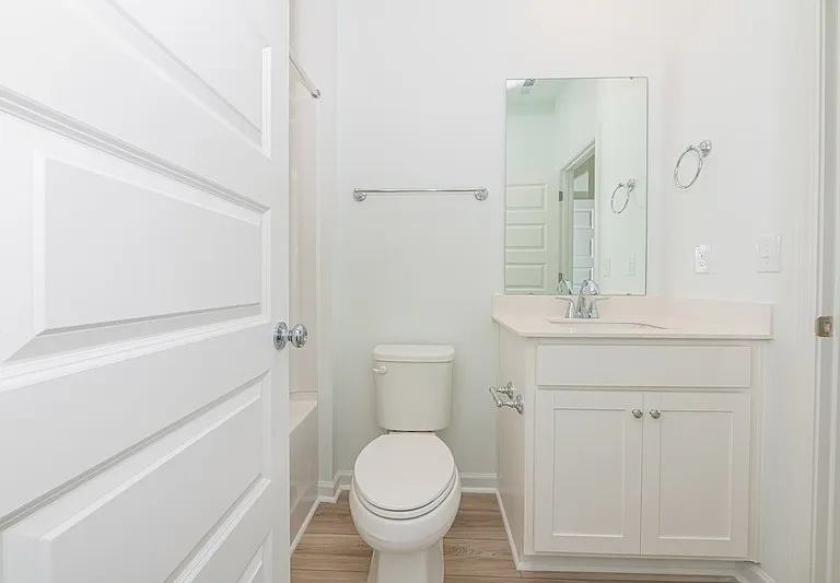 815 Freston Rd — Photo 13