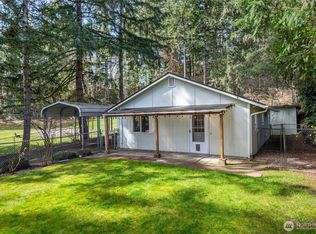 60 NE Santa Maria Ln, Belfair, WA