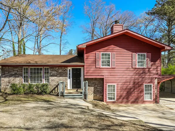 6396 Thornhedge Dr, Riverdale, GA 30296