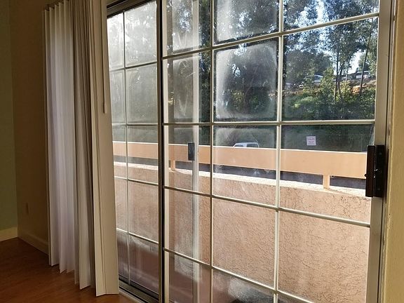 2nd image of 22711 Del Valle St APT 108
