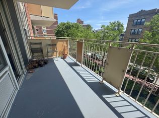 293 Harvard St #1, Cambridge, MA 02139