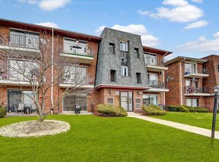 11915 S Lawndale Ave #2B3, Alsip, IL 60803