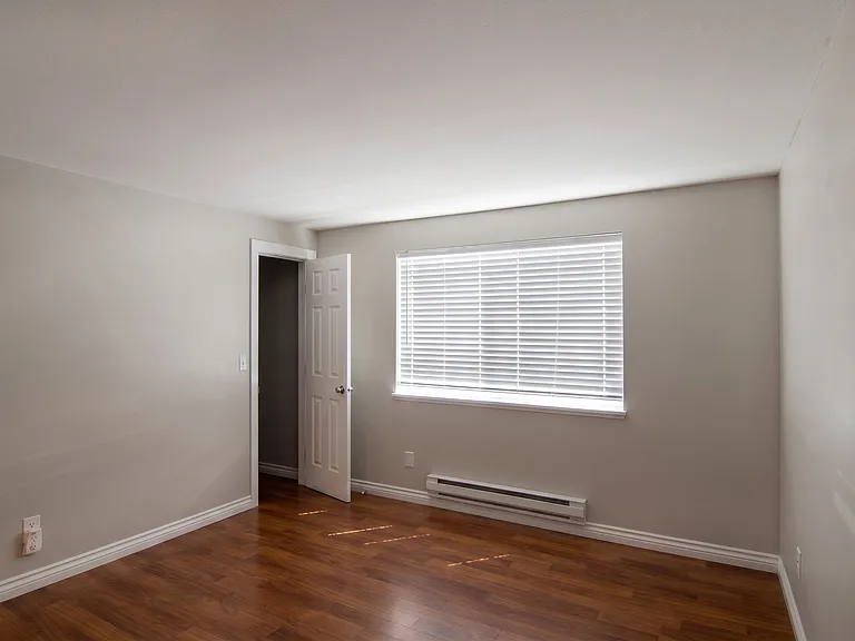16817 Larch Way E #E105 — Photo 19