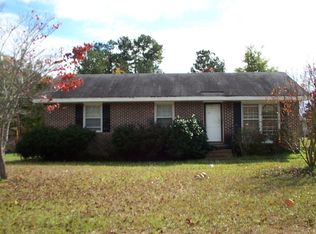 102 Cemetery Rd, Greenwood, SC 29646