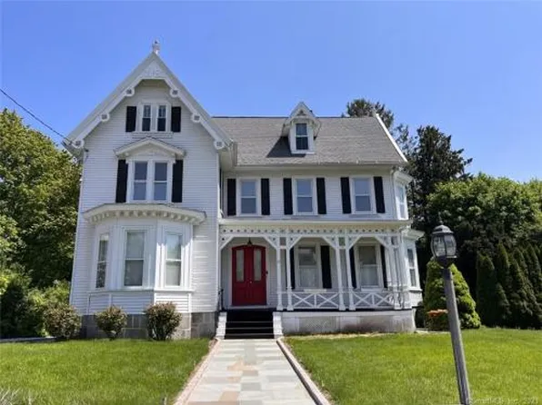 31 Atwater Ave, Derby, CT 06418
