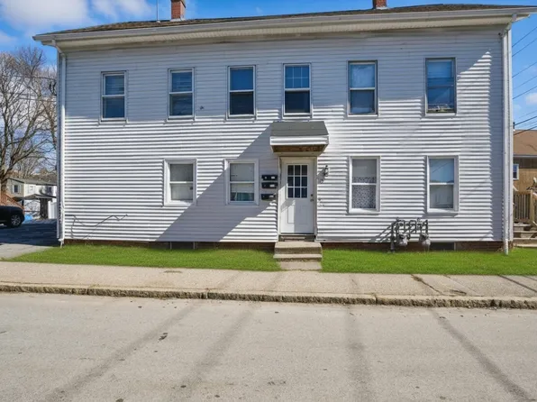 19 Myrtle Ave, Webster, MA 01570
