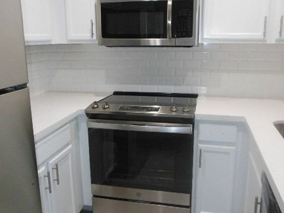 3rd image of 714 Executive Center Dr #12-4-12