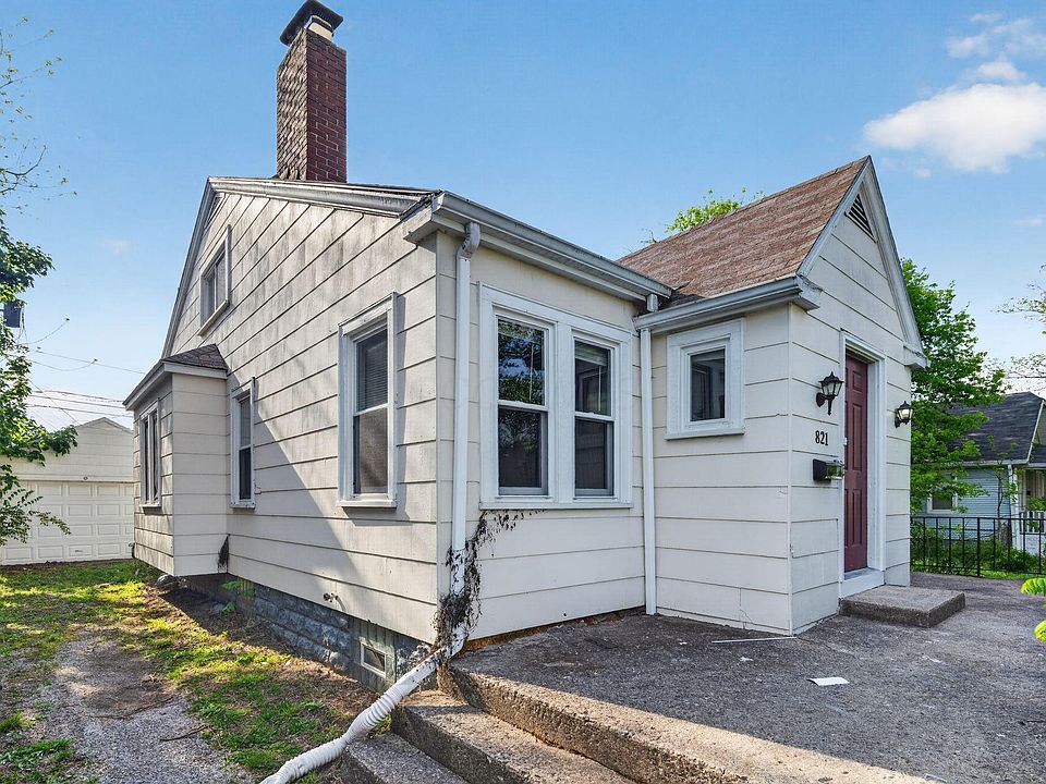 1st image of 821 Ruby Ave