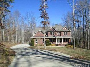 1011 Holland Oaks Dr, China Grove, NC 28023