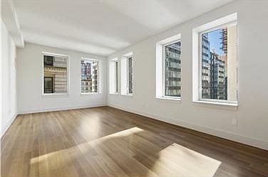 4th image of 101 Leonard St APT 4B