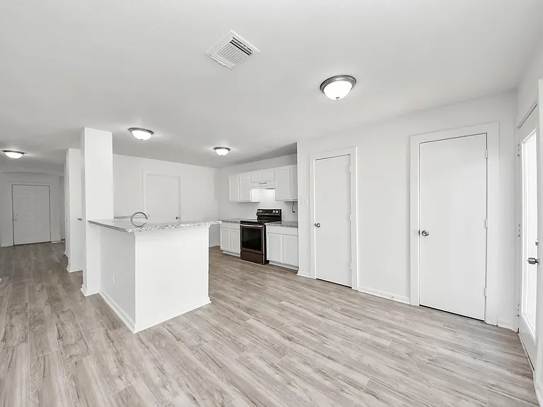 20623 Patriot Park Ln — Photo 12