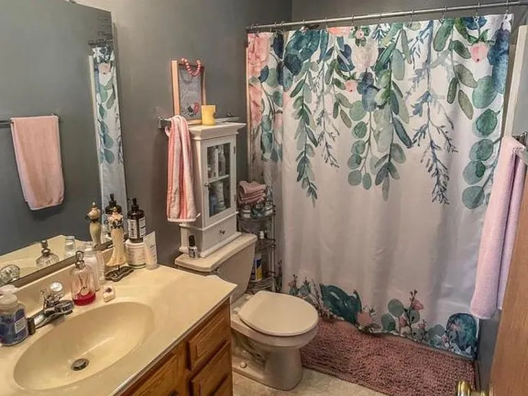 3627 Thornhill Cir E #3627 — Photo 18